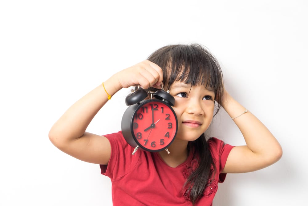 こどもが睡眠不足となる原因のイメージ